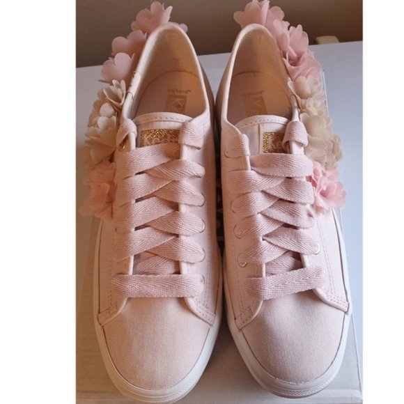 🌼🌺Host Pick🌺🌼 New Keds Sneakers Size 5 - Picture 4 of 8